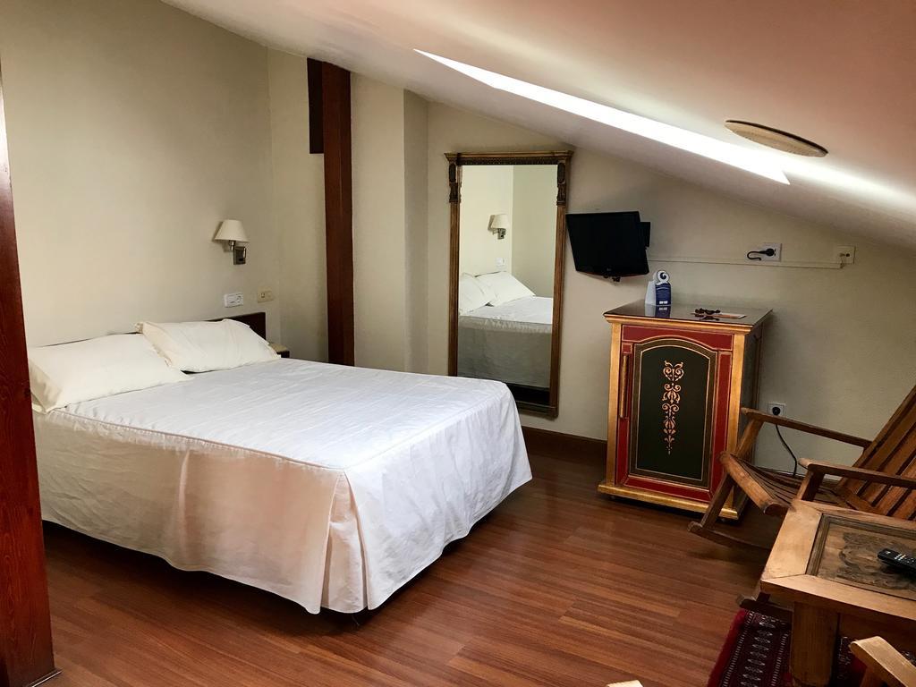 Hotel Microtel Placentinos Salamanka Zewnętrze zdjęcie